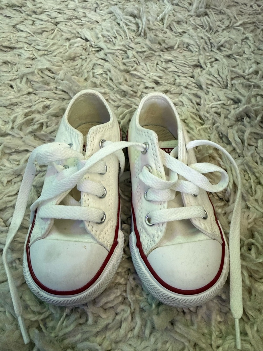 Converse White Canvas Kids Sneakers with Red Trim Size 6 Toddler